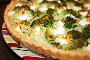 Broccoli, Cheddar & Goat Cheese Quiche